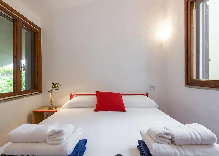 Сasa de vacaciones Domus Carlotta With Sea View Villasimius Is Traias